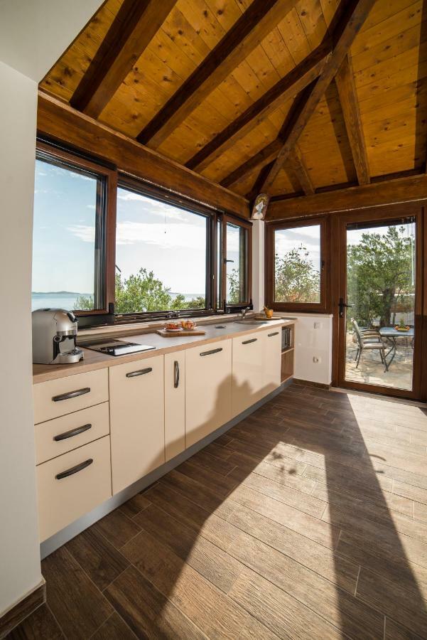 מליני Poseydon Beach Bungalow מראה חיצוני תמונה